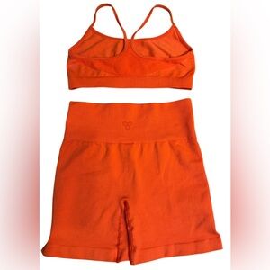 TNA LIFE Orange Sports Bra & Biker Shorts Set Size Small